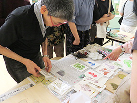 きのこ木版画解説イメージ